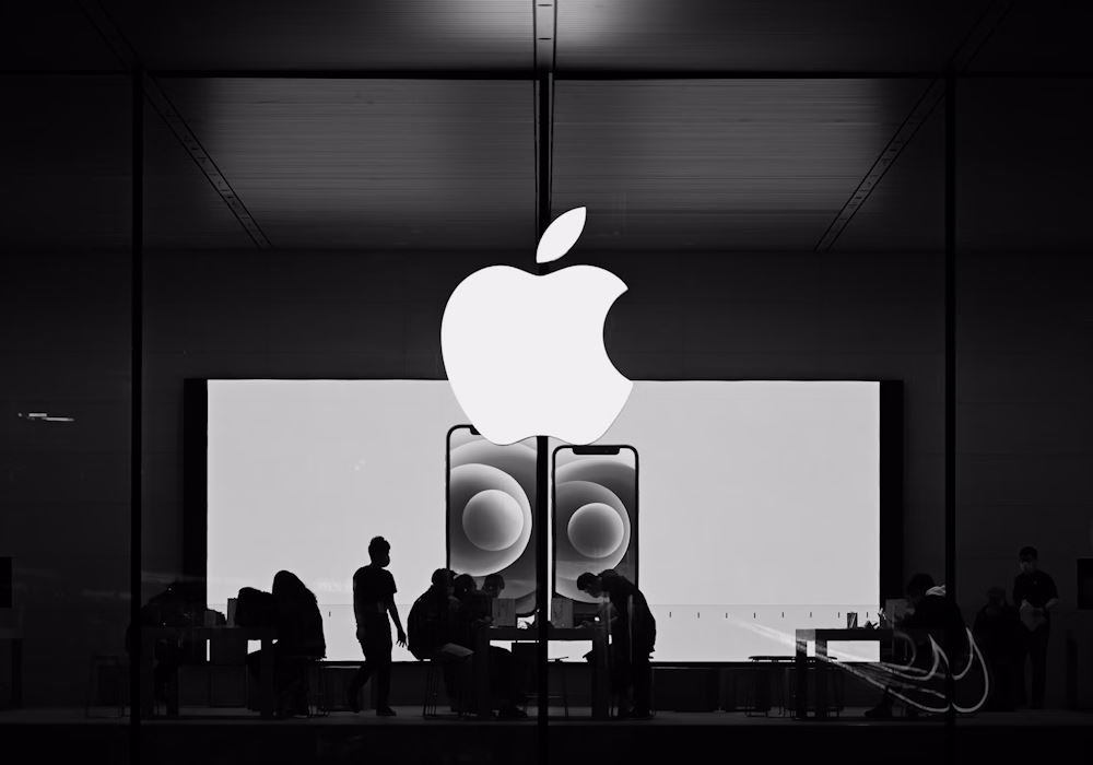 Apple trgovina - crno bijelo
